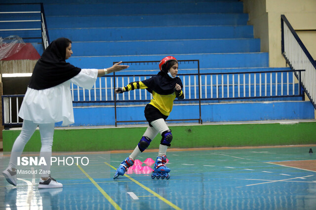 رقابت المپیاد محلات یزد به دختران اسکیتسوار رسید