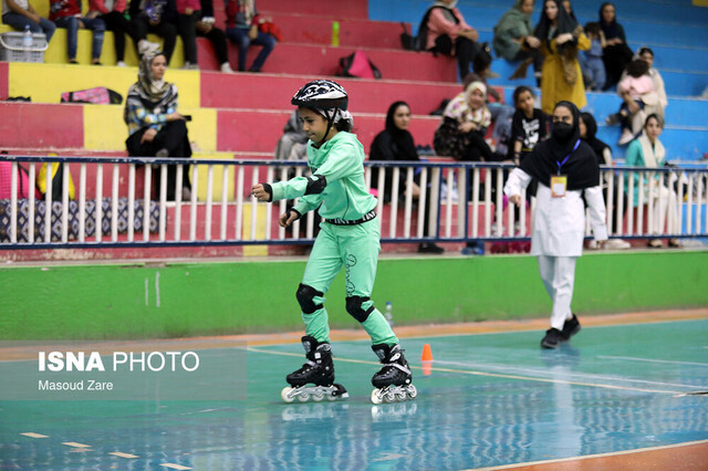 رقابت المپیاد محلات یزد به دختران اسکیتسوار رسید
