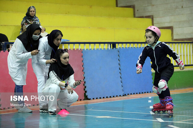 رقابت المپیاد محلات یزد به دختران اسکیتسوار رسید