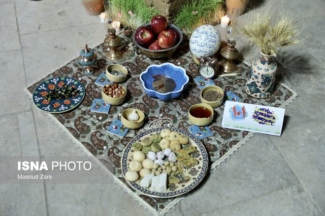 پنجمین دوره جشنواره سفره هفت سین در یزد برگزار شد 8 پنجمین دوره جشنواره سفره هفت سین در یزد برگزار شد