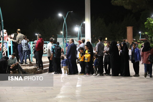 دورهمی خانوادههای دارای ۴ فرزند و بیشتر در یزد