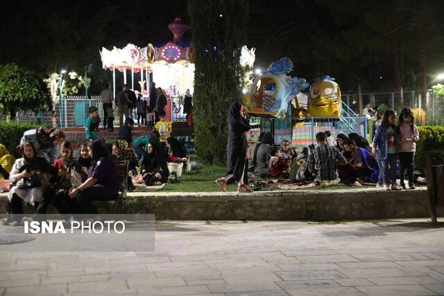 دورهمی خانوادههای دارای ۴ فرزند و بیشتر در یزد