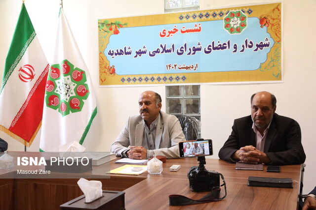 شاهدیه، شهری بدون حریم/ریههای شهر یزد پر دود است