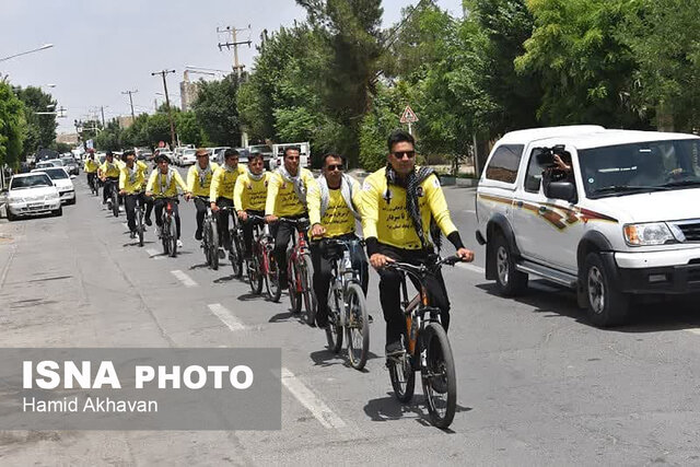 کاروان دوچرخهسواری «سرباز تا سردار» بهاباد عازم مزار سردار دلها شد