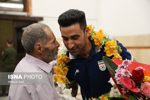 ملیپوشان ساحلی وارد یزد شدند