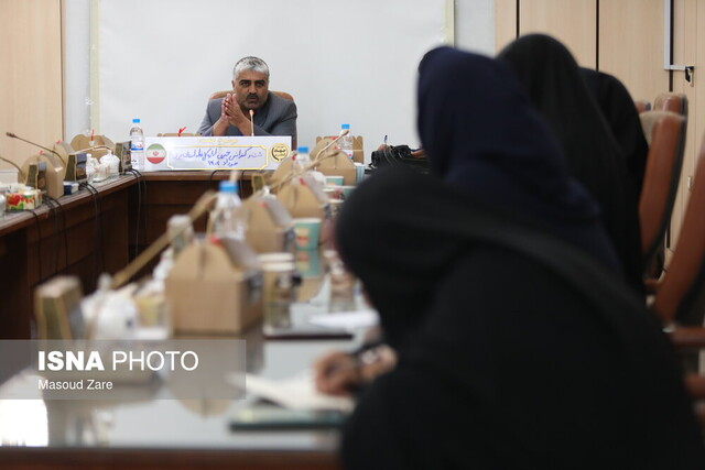 تامین نان انبوه دستگاهها از نانواییها ممنوع است/برخی دستگاهها همچنان مقاومت میکنند