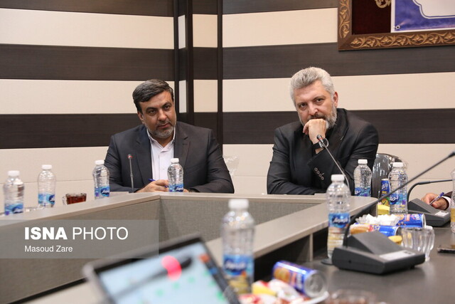 استانها حکم کارخانجات تولید ملی پوش را دارند