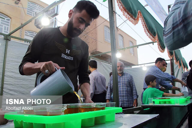 مهمونی ۱.۵ کیلومتری غدیر در مهریز