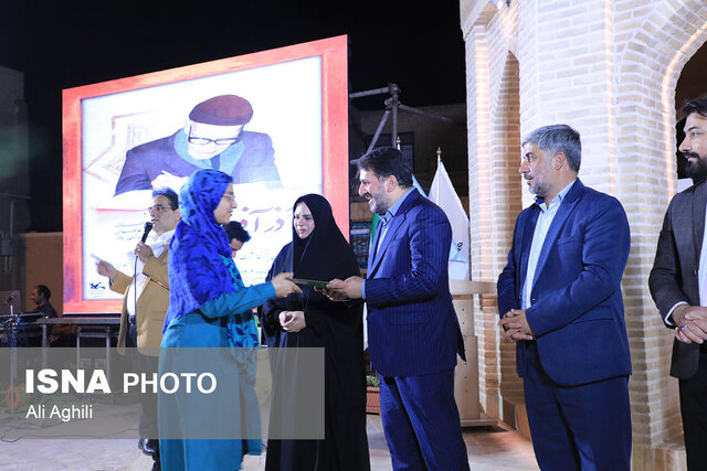 ضرورت برگزاری رویدادهای ادبی «مهدی آذر یزدی» در سطح ملی و بینالمللی