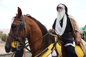 حرکت نمادین کاروان امام حسن(ع) از مکه به سوی کربلا