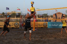 لیگ برتر والیبال ساحلی؛ دانش و توپ مشهد-شهید آدریس آزادیان