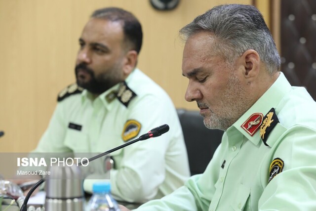 پلیس و رسانه دو بال برقراری امنیت در جامعه هستند/جرائم خشن در یزد نداریم