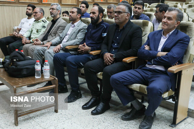 برگزاری اولین دوره مربیگری فوتبال ساحلی سطح یک کشور در مهریز