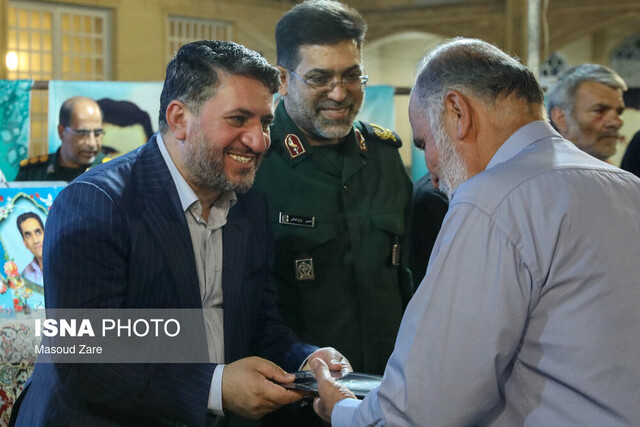 رسالت رسانهها روشنگری و هدایت است/شهدا خود به تنهایی رسانه هستند