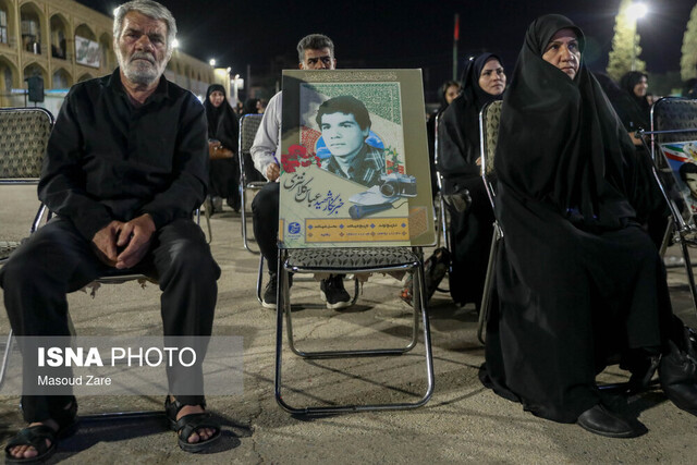 رسالت رسانهها روشنگری و هدایت است/شهدا خود به تنهایی رسانه هستند