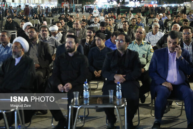 رسالت رسانهها روشنگری و هدایت است/شهدا خود به تنهایی رسانه هستند