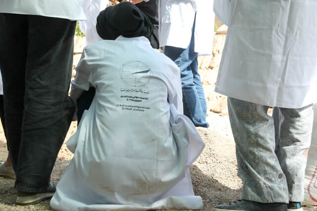 برپایی مدرسه تابستانی در باغ جهانی دولتآباد یزد