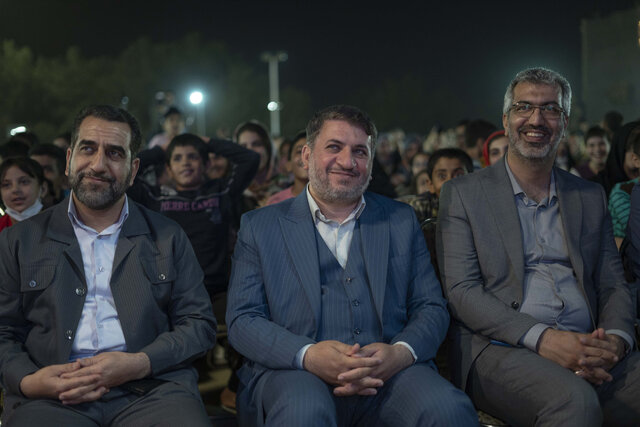 استقبال باشکوه یزدیها از جشن میلاد پیامبر اکرم(ص)