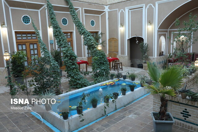 دو بومگردی در بافت تاریخی یزد افتتاح شد