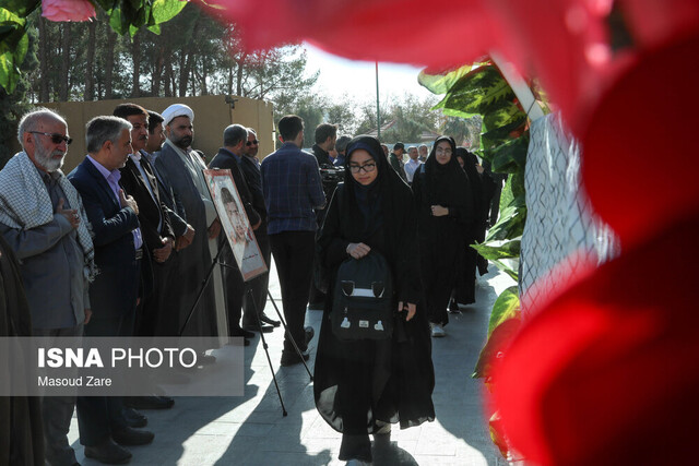 کاروانهای دانشآموزی راهیان نور یزد بدرقه شدند