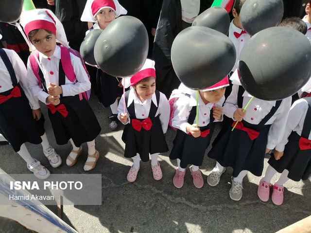 دانش‌آموزان بهابادی در حمایت از کودکان غزه تجمع کردند