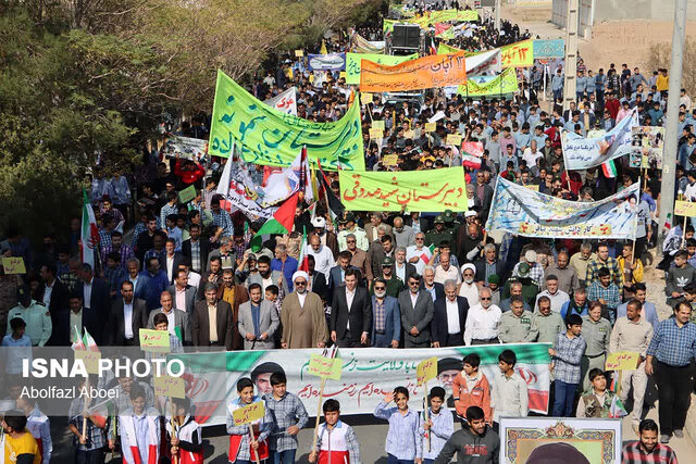 حضور پرشور مردم دارالولایه مهریز در راهپیمایی ۱۳ آبان