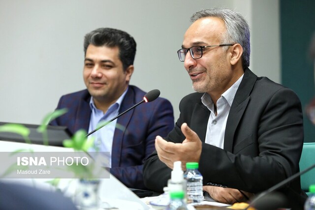 عضویت ۸.۵ درصد یزدیها در کتابخانهها/افتتاح زنگ کتابخوانی «یار مهربان» در مدارس