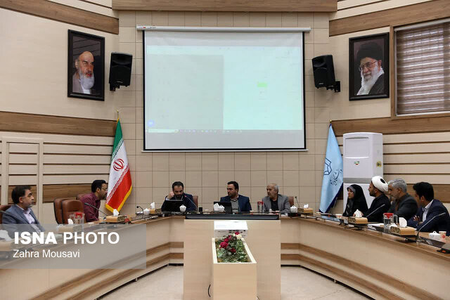 برگزاری کارگاه آموزشی سامانه فرنما در دانشگاه یزد