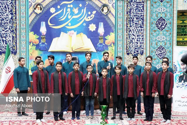 برگزاری محفلی با هدف شکوفایی استعدادهای قرآنی مهریز