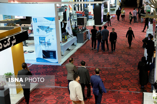 مسیر حرکت استان یزد به سمت اقتصاد دانشبنیان است