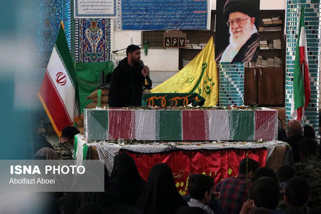 مهماننوازی روستائیان مهریزی از پیکر شهید خوشنام