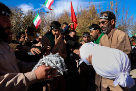 تشییع و تدفین پیکر مطهر شهید گمنام در یزد