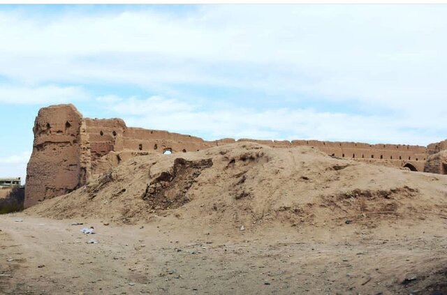 قلعه مسکونی گردفرامرز شاهدیهی یزد در انتظار ثبت ملی