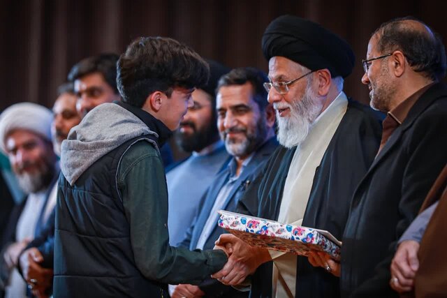 فعالان طرح طراوت کانونهای مساجد یزد تجلیل شدند