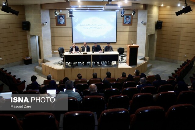 برگزاری مانور آموزشی منطقه مرکز و جنوب وزارت نیرو در یزد