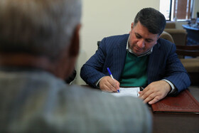 دیدار چهره به چهره استاندار یزد با مردم این شهرستان در فرمانداری شهر هرات