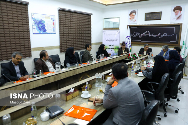 اولین مرکز فناور محیط زیست استان یزد گشایش یافت