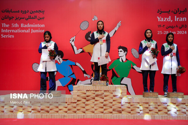 سکوی انفرادی دختران