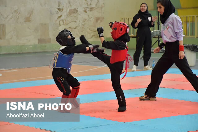 برگزاری مسابقههای کانگ فو ماتوآ زنان در مهریز یزد