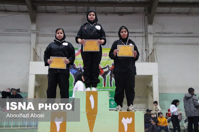 برگزاری مسابقههای کانگ فو ماتوآ زنان در مهریز یزد