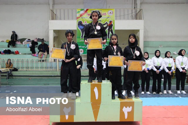 برگزاری مسابقههای کانگ فو ماتوآ زنان در مهریز یزد