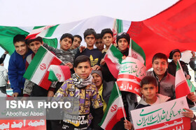 حضور نوجوانان در راهپیمایی ۲۲ بهمن ۱۴۰۲- مهریز