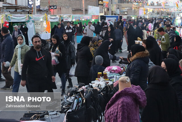 پیاده راه ولی عصر(عج) در یزد به مناسبت نیمه شعبان