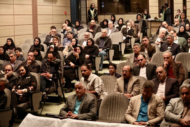 پاسداشت استاد «اسدالله شکرانه» در شب شکرانهی مرکز علمی فرهنگ و هنر یزد