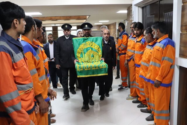 سایه پر مهر امام مهربانیها بر سر مردم باغشهر تاریخی یزد