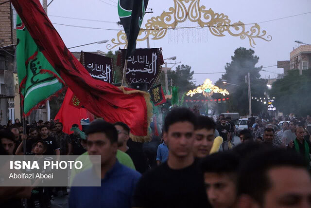 حرکت کاروان نمادین حضرت سیدالشهدا در دارالولایه مهریز