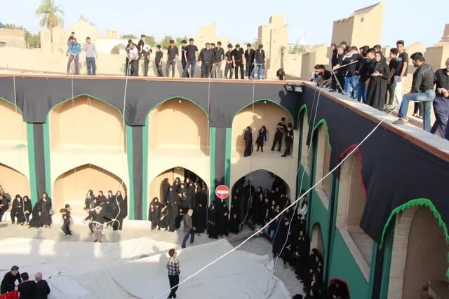 آیین ۱۲۰ ساله پوشکشی حسینیه چرخاب اردکان