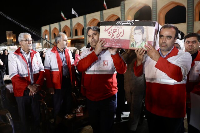 مسیر شهدای امدادگر را ادامه میدهیم/هلال احمر ایران آبروی صلیب سرخ جهانی را خرید