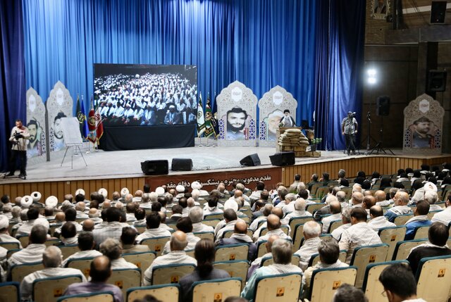 نهادینه شدن دفاع از حق در وجود ملت ایران از دستاوردهای دفاع مقدس بود