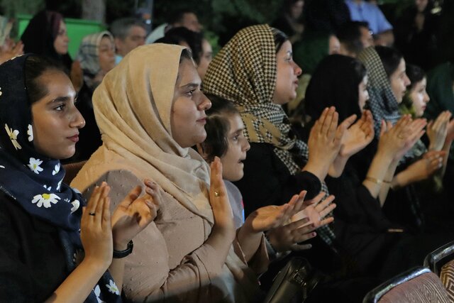 برگزاری جشن روز جهانی گردشگری با حضور معلولان در یزد